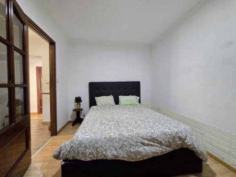 MORADIA T2 VISTAS RIO E PORTO