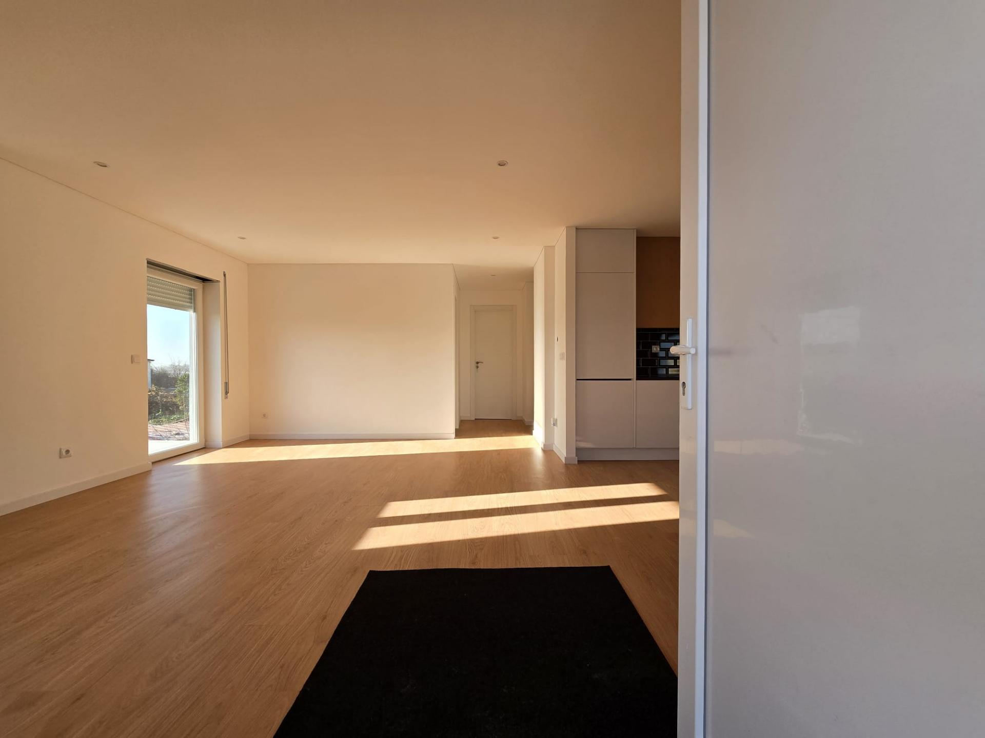 Andar Moradia T3 Renovado - Área Privativa Privativa - Valbom