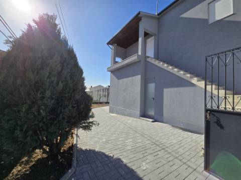 Andar Moradia T3 Renovado - Área Privativa Privativa - Valbom