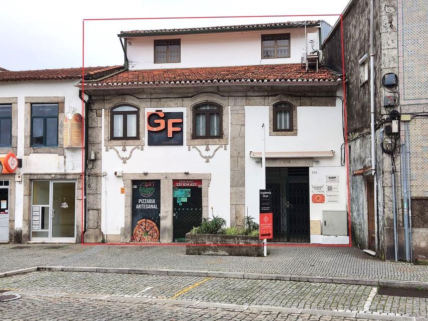 INVESTIMENTO - Prédio Comercial à Câmara de Gondomar
