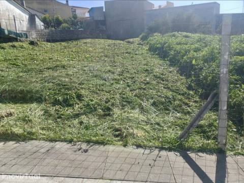 LOTE MORADIA 3 FRENTES - FÂNZERES