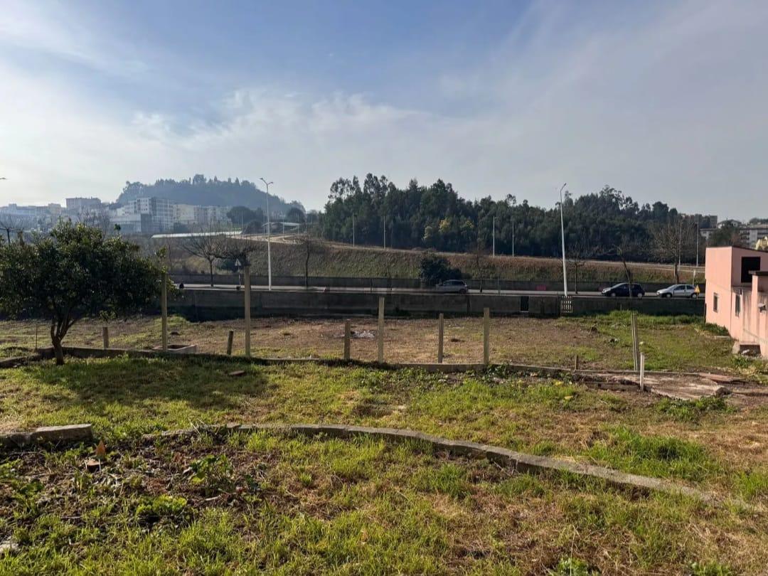 Terreno Para Construção - Localização Privilegiada