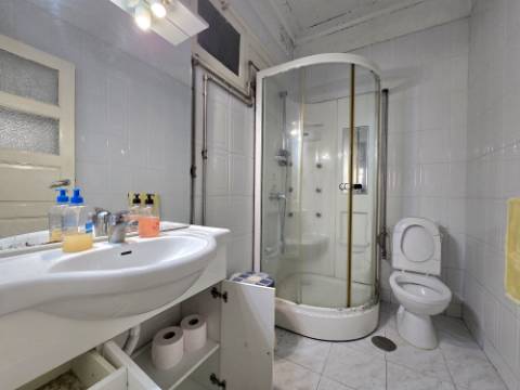 T5 Entrada Independente | Garagem | Peq. Quintal | Centro Gondomar