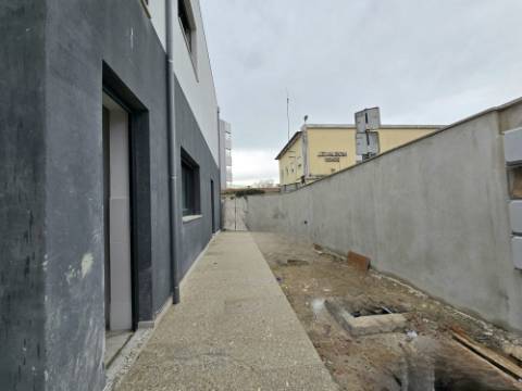 ANDAR MORADIA T2 RECUPERADO (NOVO) - VALBOM