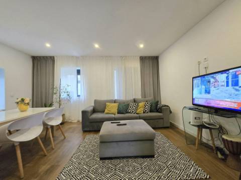 Moradia T2 (2 Suítes) Remodelada Valbom - A 5 min Freixo Porto