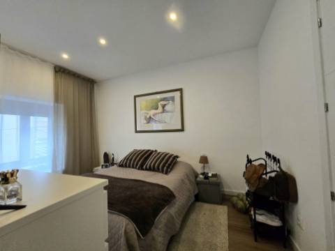 Moradia T2 (2 Suítes) Remodelada Valbom - A 5 min Freixo Porto