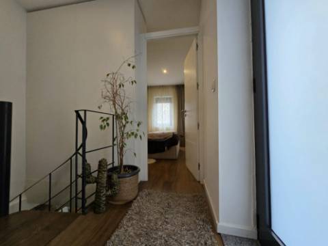 Moradia T2 (2 Suítes) Remodelada Valbom - A 5 min Freixo Porto