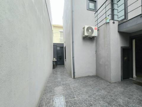 Moradia T2 (2 Suítes) Remodelada Valbom - A 5 min Freixo Porto