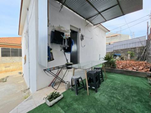 Casa Térrea T2 - São Cosme