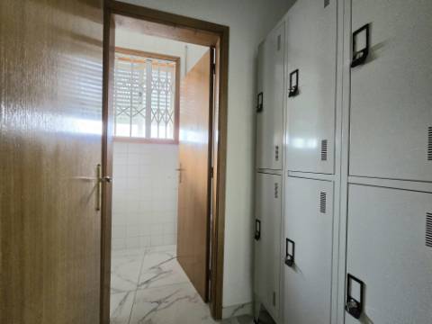 Espaço com Alvará para Clinica Dentária - São Cosme Gondomar