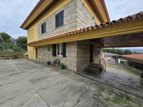 Moradia T4 c/ Sótão | Jovim | A 5 min Centro Gondomar