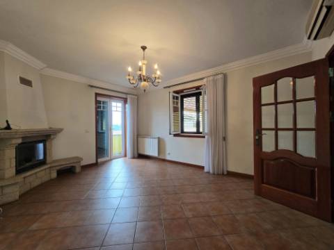 Moradia T4 c/ Sótão | Jovim | A 5 min Centro Gondomar