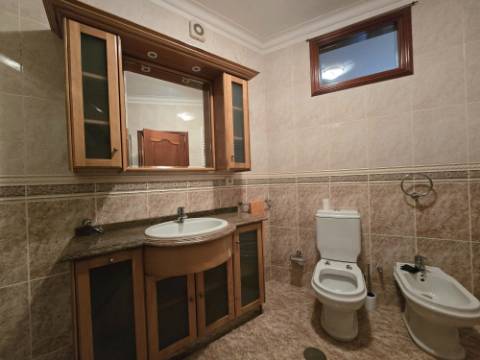 Moradia T4 c/ Sótão | Jovim | A 5 min Centro Gondomar