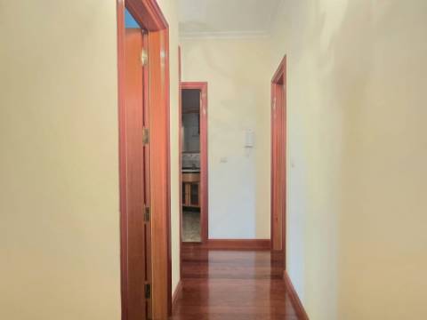 Moradia T4 c/ Sótão | Jovim | A 5 min Centro Gondomar