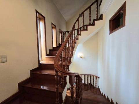 Moradia T4 c/ Sótão | Jovim | A 5 min Centro Gondomar