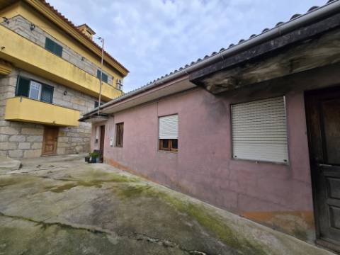 Moradia T4 c/ Sótão | Jovim | A 5 min Centro Gondomar