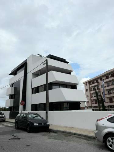 T1 Terraço (29m2) |Lg. Garagem e Arrumos | SÃO COSME