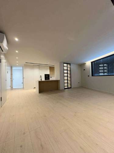 T2 c/ Terraço (152m2) | Lg. Garagem 2 Carros e Arrumos | SÃO COSME