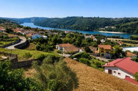 Terreno (686m2) c/ Vista Rio Douro -Jovim Gondomar