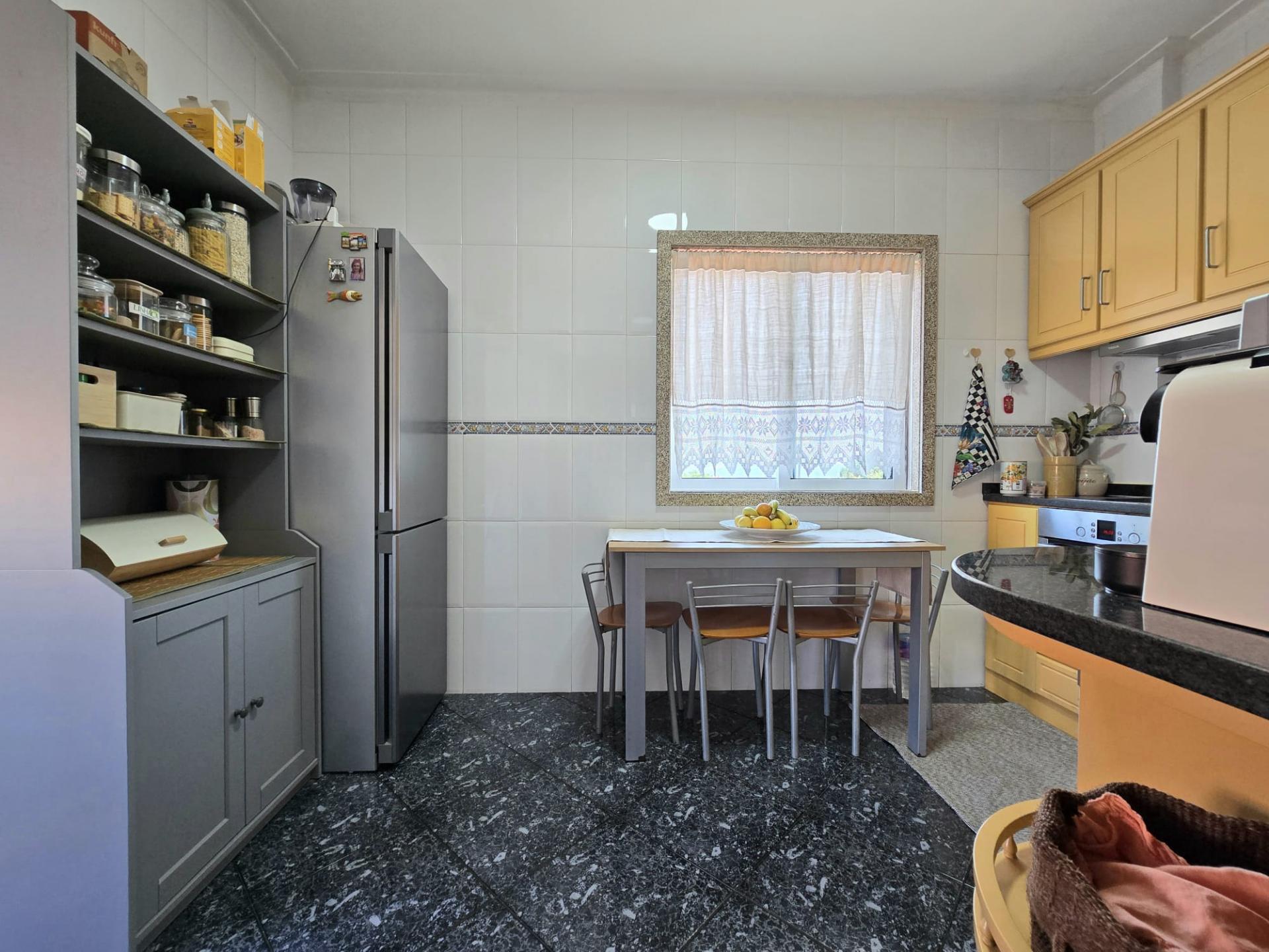 Andar Moradia T2 | Área Exterior Privativa (86m2) c/ Salão e Churrasqueira | Jovim