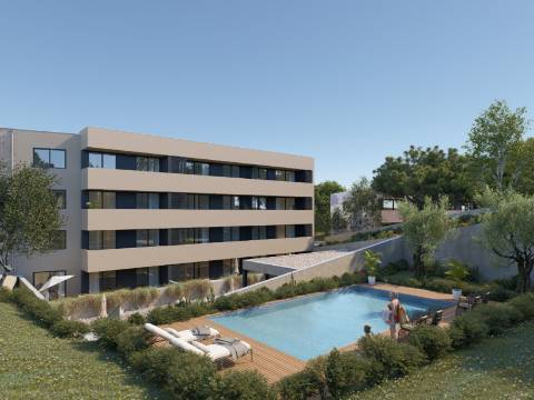 Apartamento T1 Condomínio Fechado Piscina - Próximo Praia