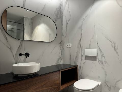 T2 Novo com varanda de 67 m2, Vista Parque da Cidade , Matosinhos Sul.