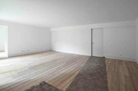 Apartamento T3 em prédio emblemático no centro da cidade, Porto