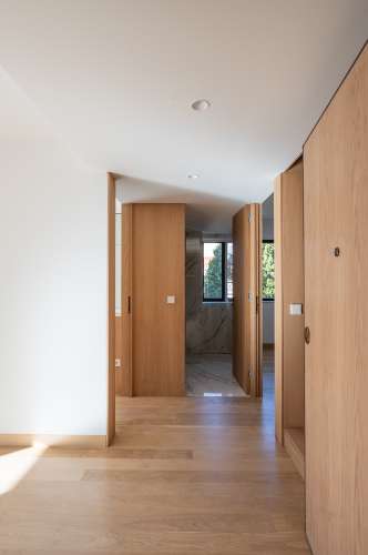 Apartamento T3 duplex com varanda no Centro do Porto