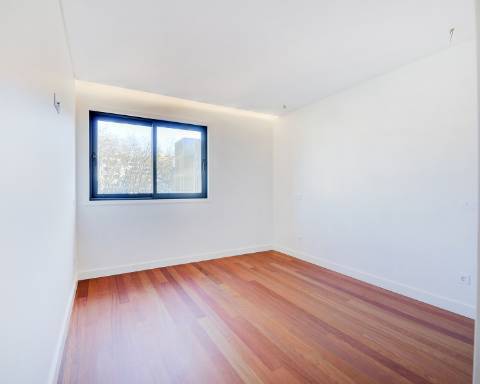 Apartamento T3 com varanda para venda em Matosinhos, Porto