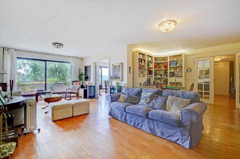 T4+1 Quinta de Miramar com vista Mar e Rio