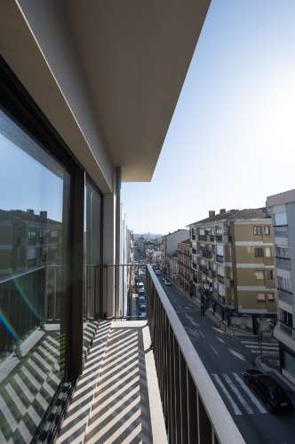 Apartamento T3 duplex no centro da cidade com varanda