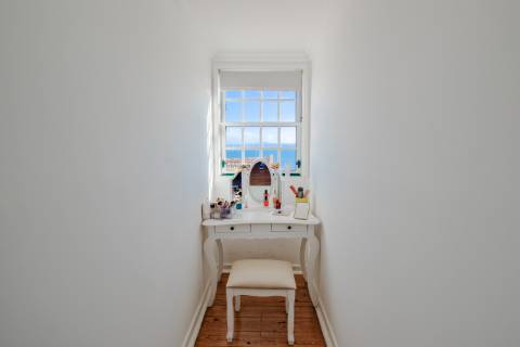 T1+1 Duplex em Alfama, com vista Rio