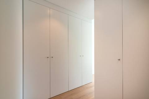 Moradia T4+1, a estrear, no Monte Estoril