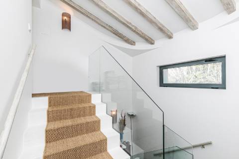 Moradia T6+1, com jardim e piscina, no Centro Histórico de Cascais