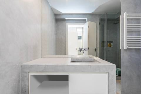 Moradia T6+1, com jardim e piscina, no Centro Histórico de Cascais