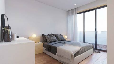 T1 com terraço grande