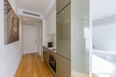 Apartamento T0, na Baixa Pombalina