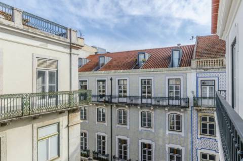 Apartamento T0, na Baixa Pombalina