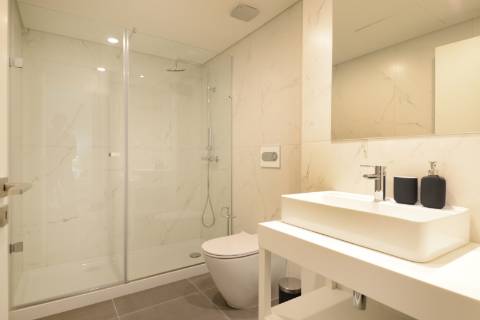 Apartamento T1 no centro do Porto em edifício histórico