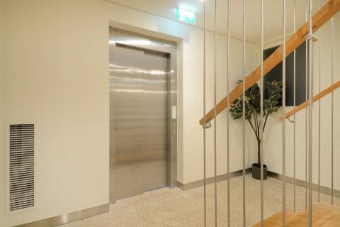 Apartamento T1 no centro do Porto em edifício histórico