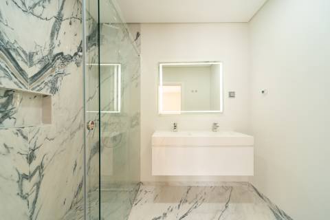 T3+1 Duplex com terraço em São João do Estoril