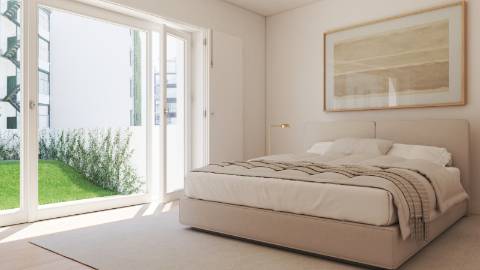 Duplex T3, com varanda, 2 lugares de garagem e arrecadação