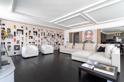 Apartamento T4 no Chiado com vista e garagem