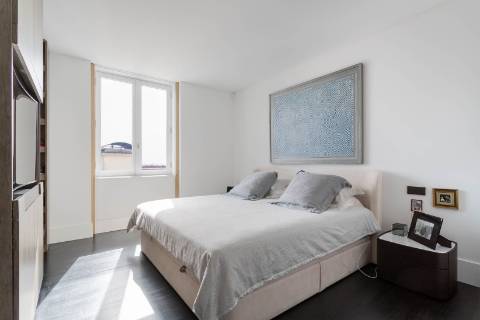 Apartamento T4 no Chiado com vista e garagem