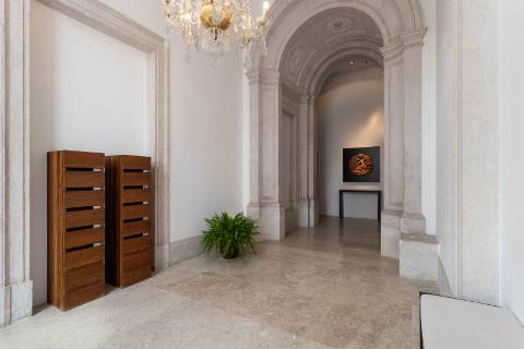 Apartamento T4 no Chiado com vista e garagem