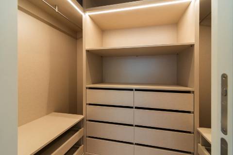 Apartamento T3+1 com pátio e piscina junto à icónica Av. da Liberdade
