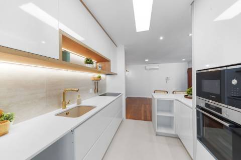 Apartamento T2+1 num prédio com jardim, Matosinhos Sul, Porto