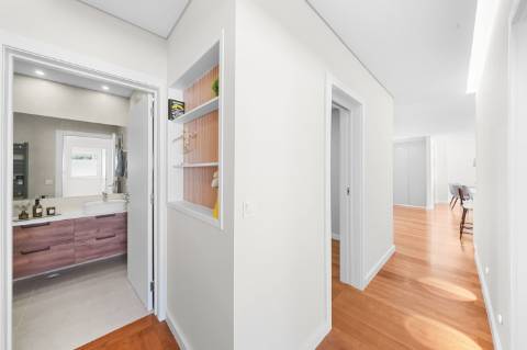 Apartamento T2+1 num prédio com jardim, Matosinhos Sul, Porto