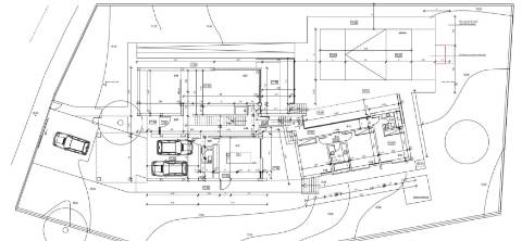 Moradia 5 quartos, jardim e piscina, na Quinta do peru