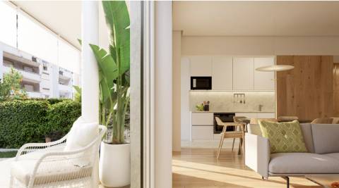 Apartamento T2, com jardim privativo e 1 lugar de garagem